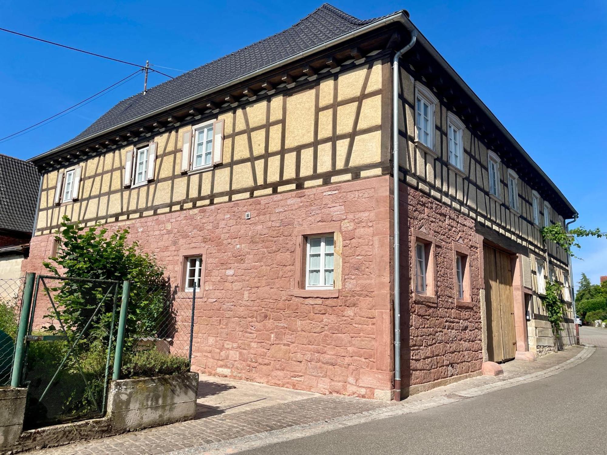 Auszeit - Historisches Ferienhaus In Der Suedpfalz Dierbach Eksteriør bilde